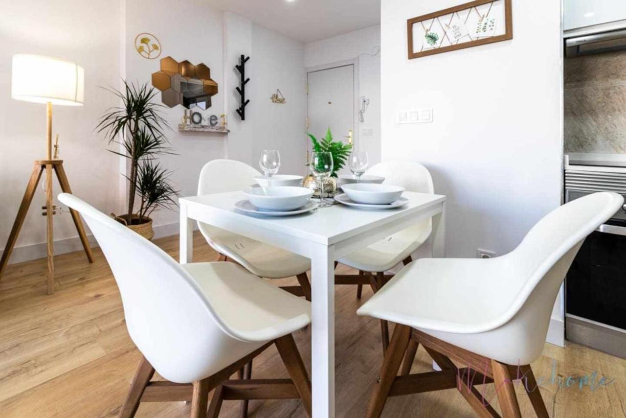 2 Apartamento En Estadio Sevilla 6 Plazas 3 Hab Y Metro Eksteriør billede